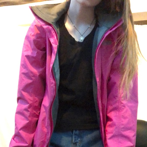 ✨the north face windbreaker jacket✨ - Picture 5 of 6